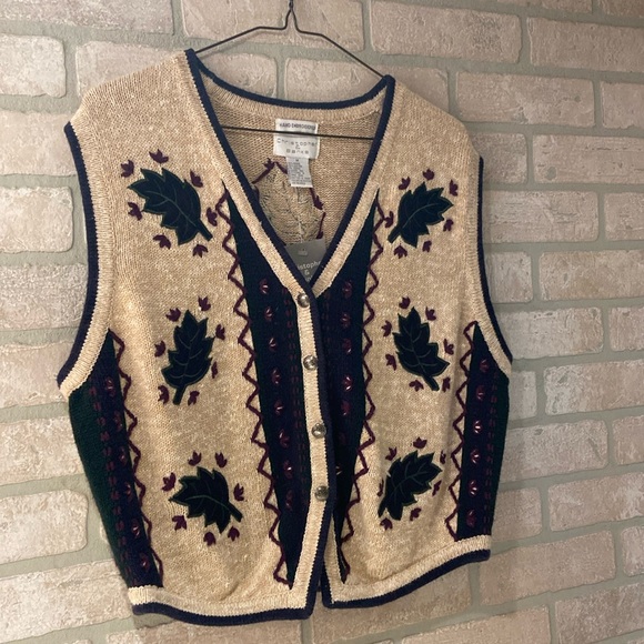 Hand Embroidered Fall Leaf Christopher & Banks Sweater Vest - Picture 3 of 15